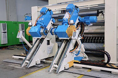 [Translate to German:] Jagenberg Paper Neumaschine Rollenschneider